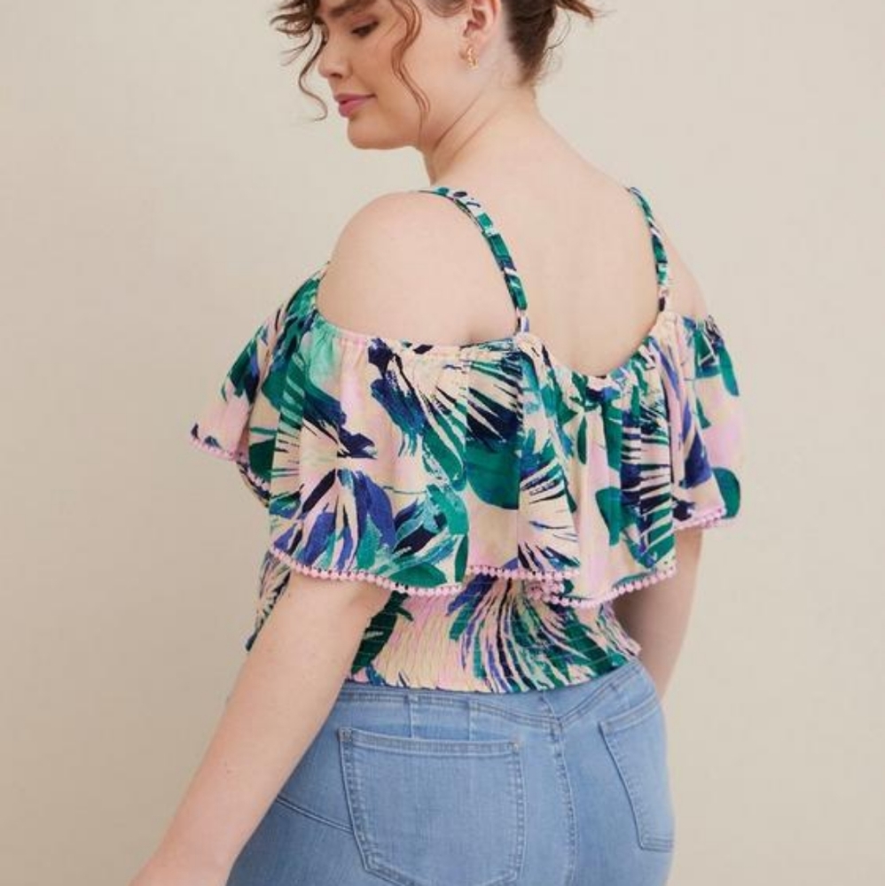 Torrid Crinkle Gauze Cold Shoulder Tropical Ruffle Top - Picture 2 of 10